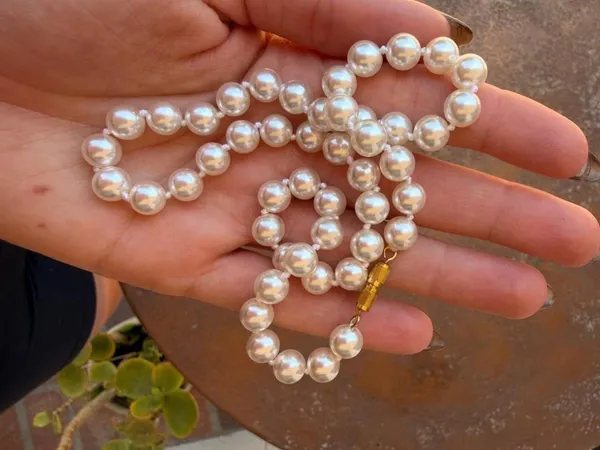 Nordstrom Vintage faux pearl necklace Timeless coquette staple perfect for layering or wearing solo #coquette #oldmoney - Image 3