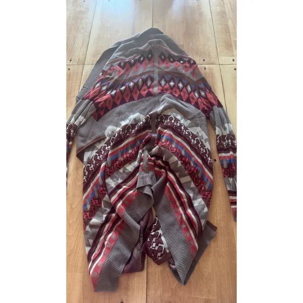 Sisters Southwestern Aztec Print Open Front Waterfall Cardigan Sweater Brown S/M - Image 4