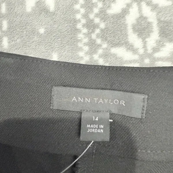 NWOT Ann Taylor The Button Trim Sailor Wide-Leg Pant Black Size‎ 14 Workwear - Image 4