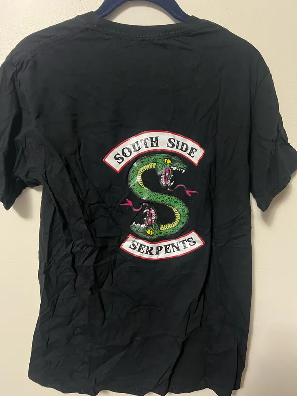 Amazon Riverdale T-shirt - Image 2