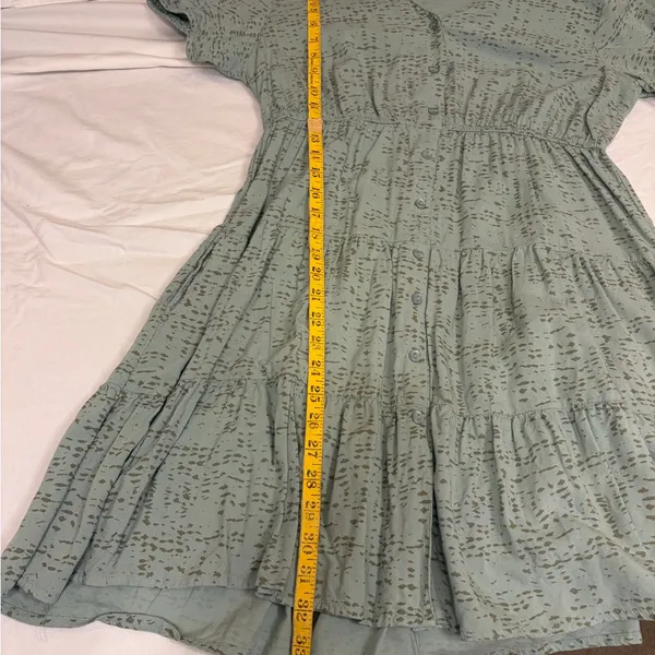 Elegant Green Mini Dress Runs Small - Image 6