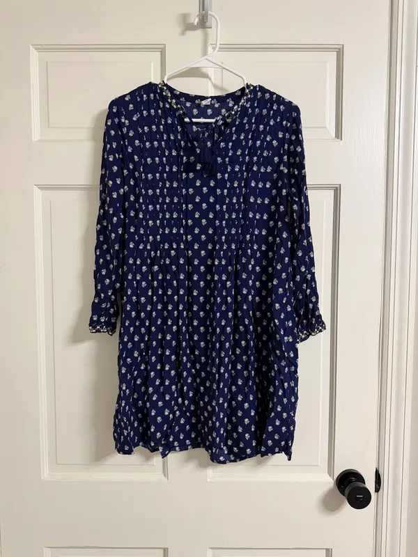 Old navy shirt dress blue floral small - Image 2