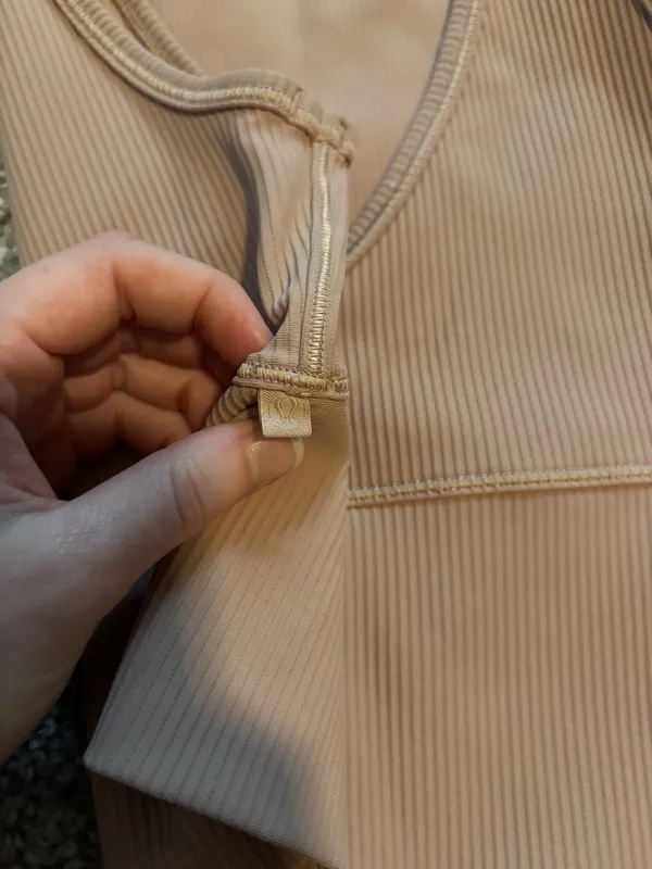 Lululemon Reversible Tank - Image 3