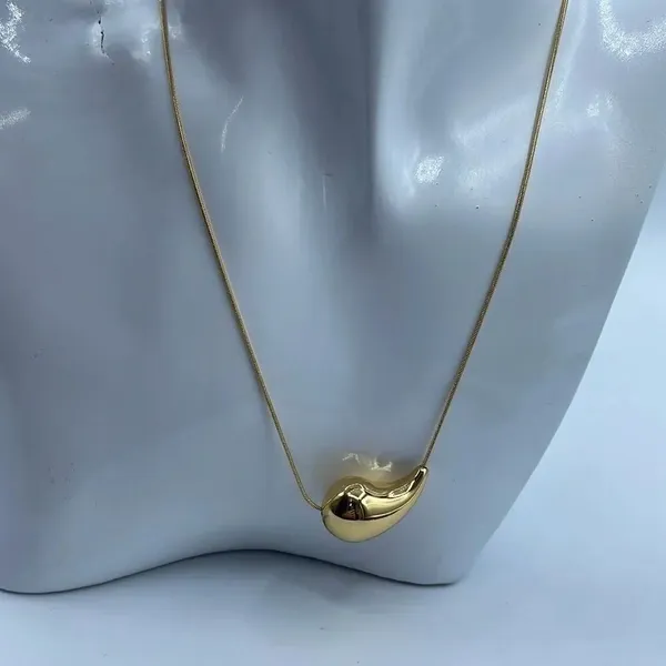 NWT Lux lux 18K gold dipped puffed sideways teardrop 16” necklace - Image 3