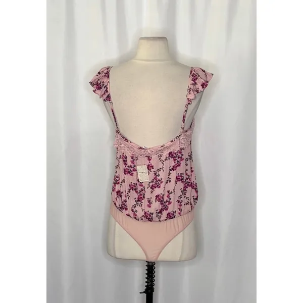 NWT!! FREE PEOPLE Intimately Take‎ It Away Floral Bodysuit Lace Ruffled Small - Image 9