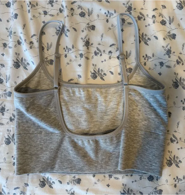 Open Back Light Grey Garage Cropped Tank Top XS - Image 2