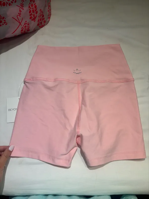 Beyond Yoga Biker Shorts - Image 5