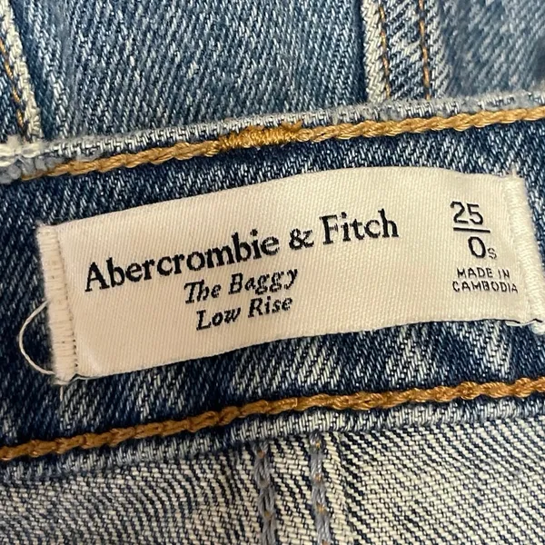 Abercrombie & Fitch The Baggy Low Rise Women's White Wide Leg Denim Jean Size 0 - Image 4