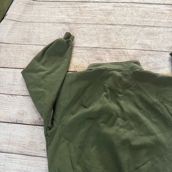 Harry Rosen olive green elephant safari quarter zip sweatshirt size large - Image 11