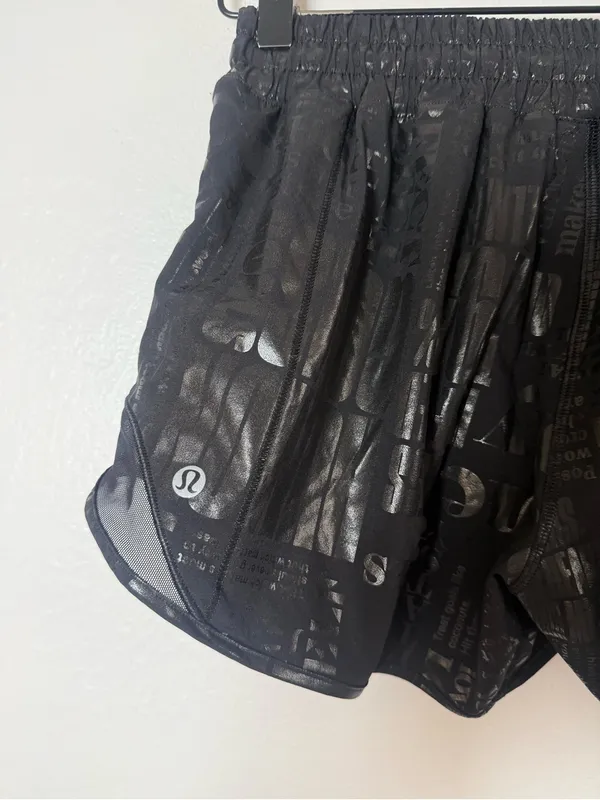 Lululemon Hotty Hot Short II *Long 4" Manifesto 20YR Manifesto Foil Black Black - Image 4