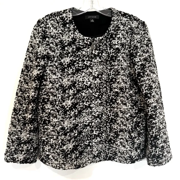 Ann Taylor Wool‎ Blend Chunky Tweed Blazer Women's Medium Black White Zip Front - Image 2