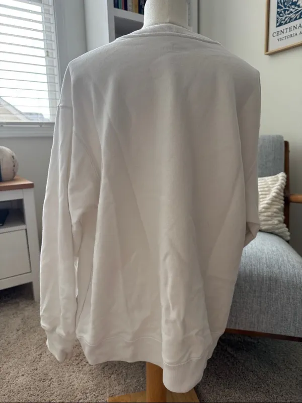 Hollister White "San Diego" Graphic Crewneck Sweater - Image 4