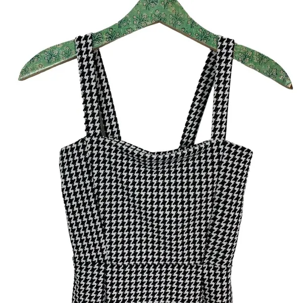 Boohoo Dress 6 Black White‎ Check NWT Square Neck Trendy Sleeveless - Image 2