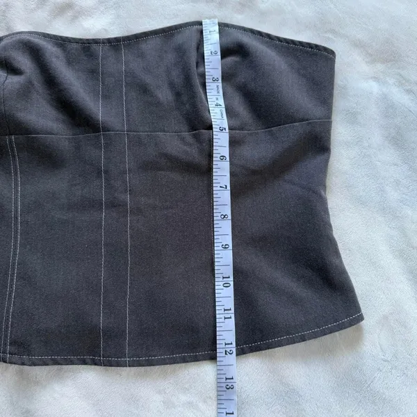WHITE FOX BOUTIQUE Hours In Silence Crop Corset Tube Top in Charcoal Sz Medium - Image 7