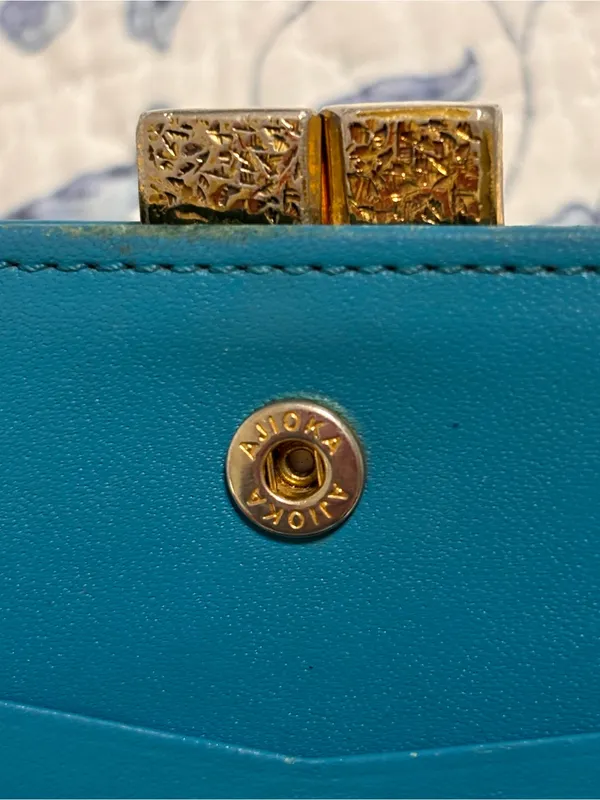 YSL Yves Saint Laurent Vintage Turquoise Blue Womens Wallet kiss-lock YSL logo - Image 16