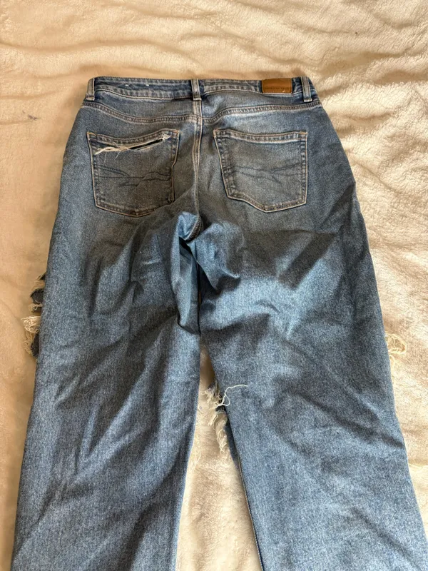 American Eagle Jeans Outfitters Ripped - Image 2