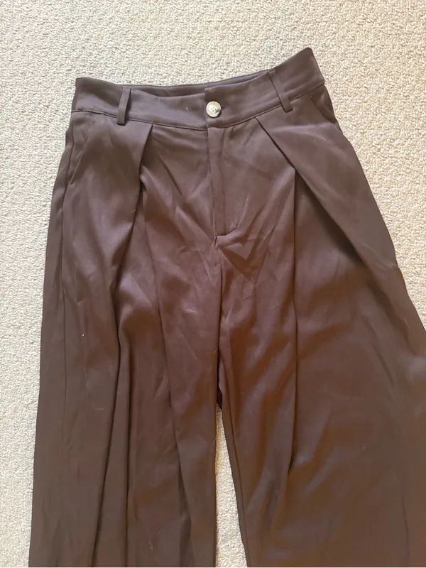 Source Unknown Wide Leg High-Waist Pants in Dark Brown - Image 2