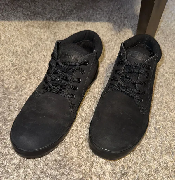 Black Size 9.5 - Image 2