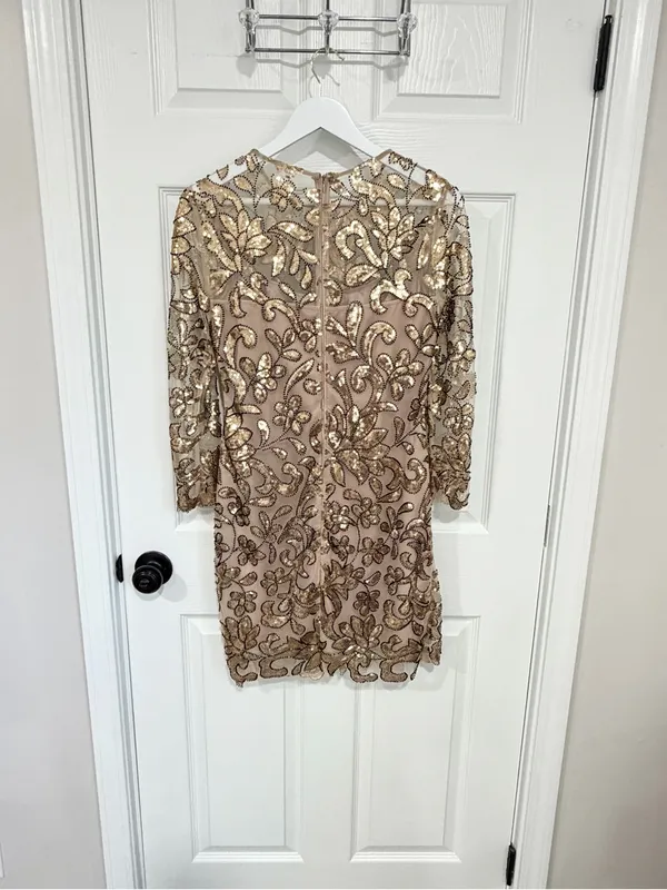 Elie Tahari Gold Sequin Mermaid Quiet Luxury Formal Cocktail Party Small Dress - Image 8