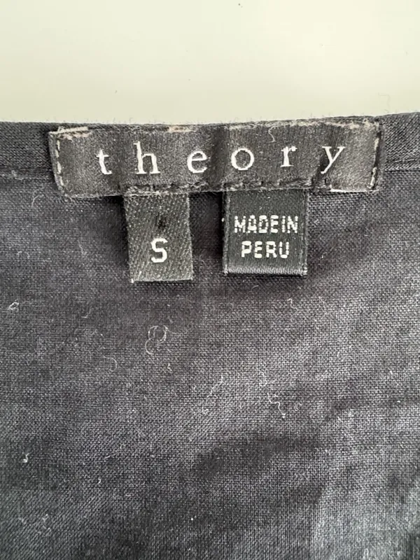 Theory Sleeveless Tie-Neck Camisole. Black. Size small - Image 3