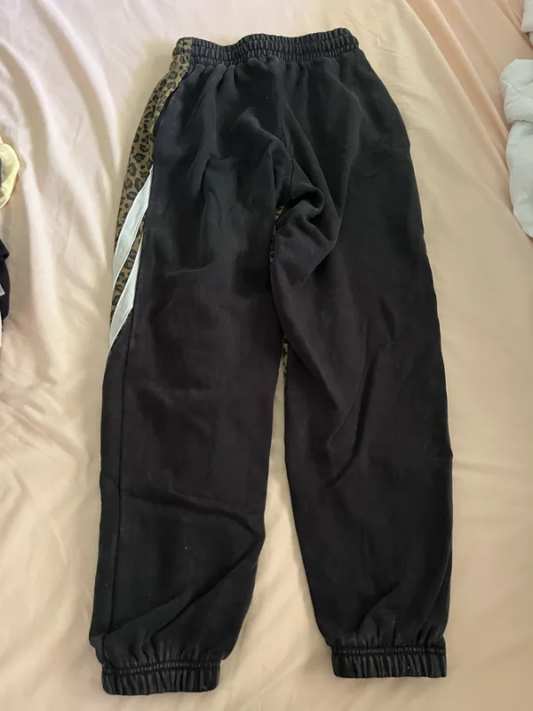 Buckle Cheetah print sweatpants - Image 3
