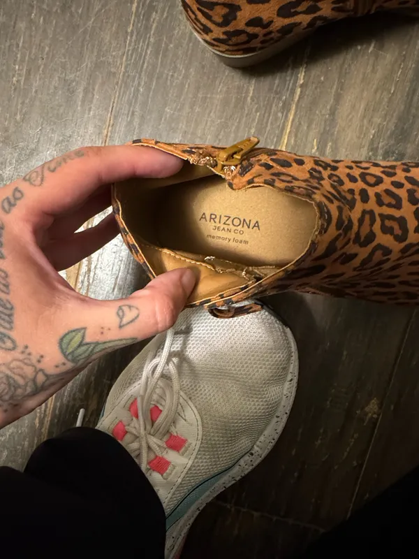 Arizona Jean Company Leopard Boots - Image 6