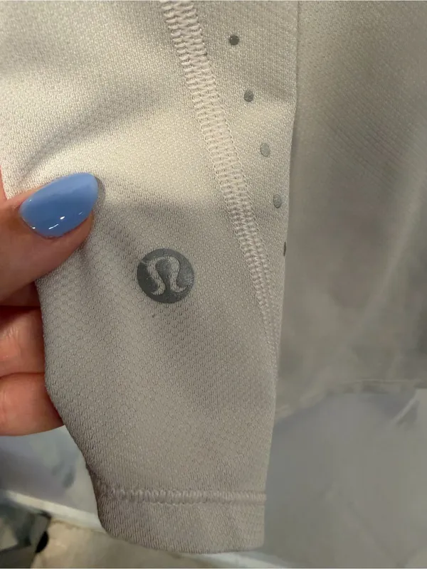 Lululemon‎ Abrasion Crew Neck T-Shirt in Off-White - Image 4