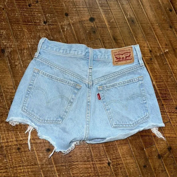 Levi's 501 distressed button up cutoff W24 denim cutoff shorts - Image 3