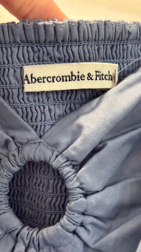 Abercrombie and Fitch Poplin O-Ring Top - Image 4