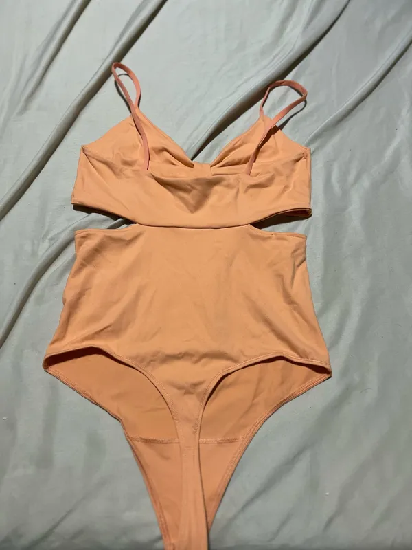 Bodysuit Abercrombie Cut-Out - Image 3