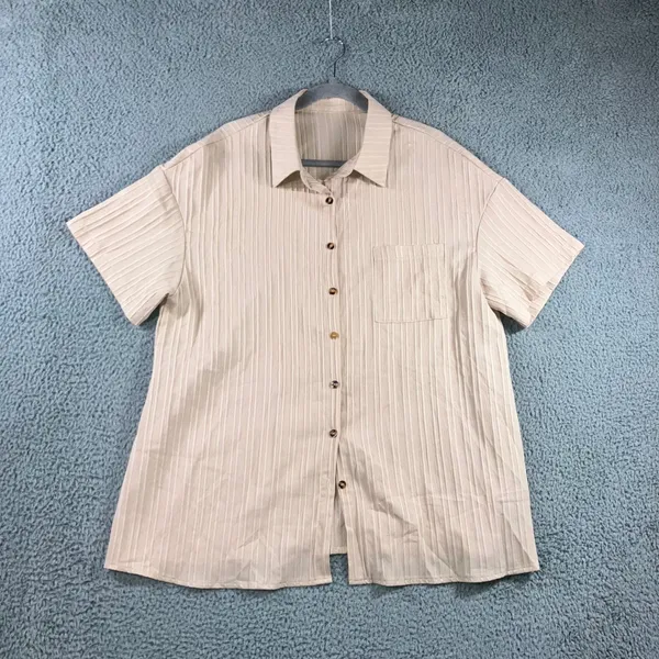 SheIn Women‎ 2 Pc Set 2XL Shorts and Button Up Shirt Relaxed Textured Vacation Resort - Image 2