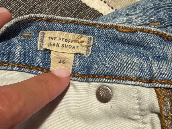 Madewell perfect Jean short size 26 - Image 3