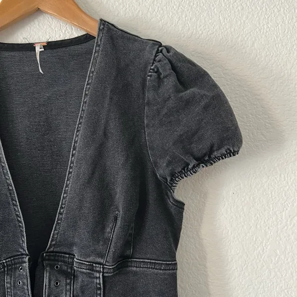FREE PEOPLE something sweet v neck Black Denim Mini Dress with Puff Sleeves sz 4 - Image 2