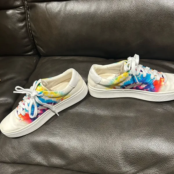 Polo by Ralph Lauren white and Ty dye women’s size 7.5 pre owned - Image 4