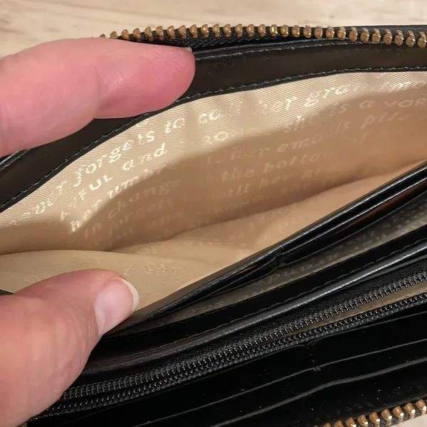 Kate Spade Plaid wallet - Image 12