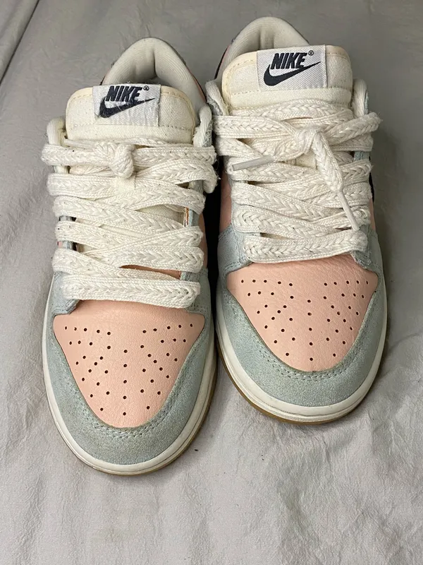 Nike Dunk Low women sneakers shoes size 6.5 - Image 2