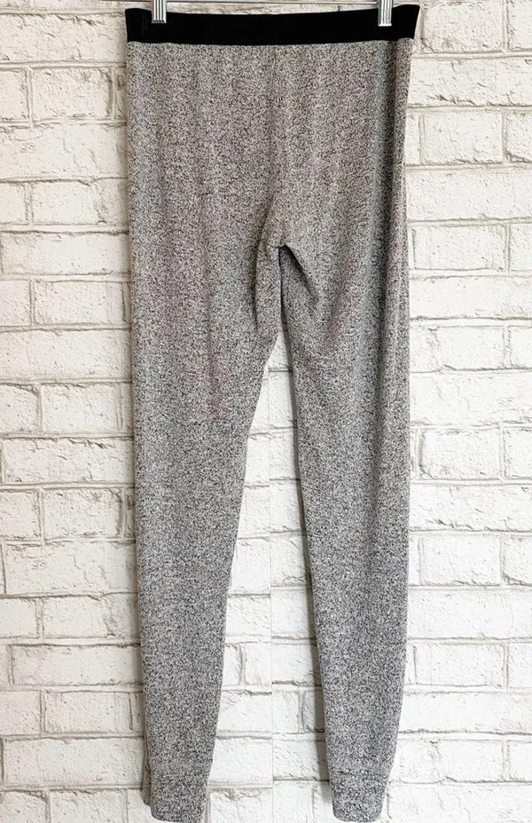 Pink by Victoria's Secret Grey Knit Joggers Small - Image 2
