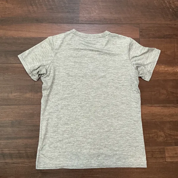 Patagonia Capilene Daily V-Neck Shirt Grey Heathered Baselayer Small Hiking Tee - Image 6