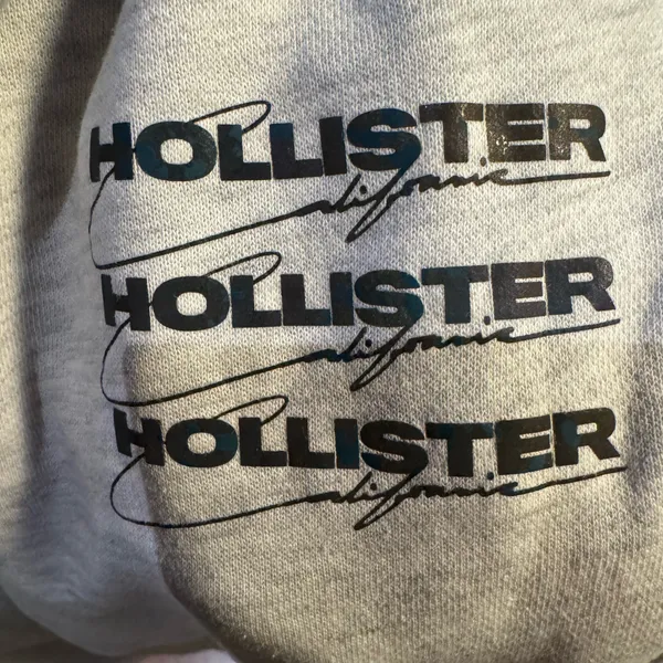 Hollister Triple graphic logo joggers - Image 7