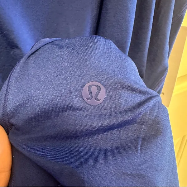 Lululemon Essential Pleated Tank Top Blue Larkspur Size 10 - Image 7