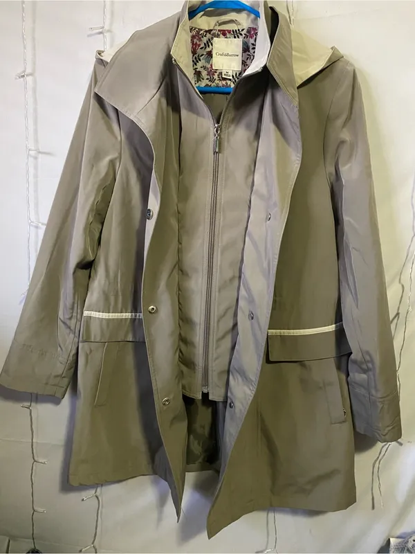 Coldwater Creek Olive Green Hooded Trench Coat with Contrast Trim - Image 2