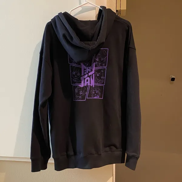 TinyTAN BTS Black Zip-Up Hoodie with purple graphic , size L, unisex - Image 2