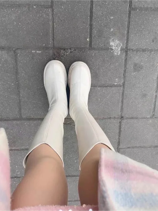 Knee-High Chunky Sole Women's Boots - Cream - Image 3