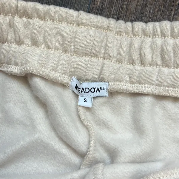 Meadow Cream Sweats - Image 4