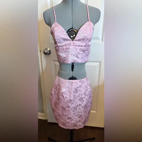 LUCY IN THE SKY 2 Piece Maui Jacquard Satin Set in Pink, Small - Image 2