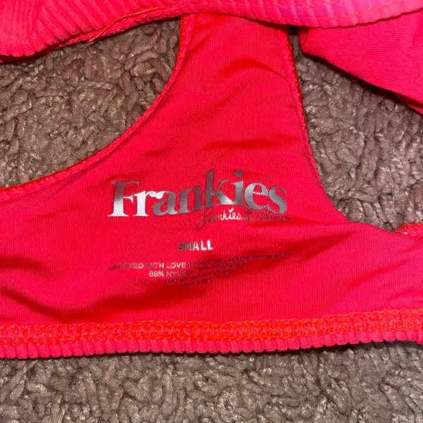 Frankies Bikinis Top Pink - Image 2