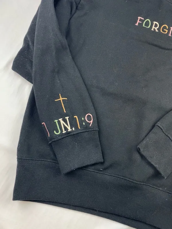 Faith Crewneck Black Size M - Image 4
