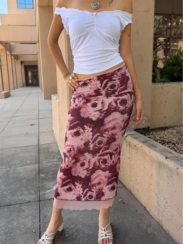 Target Bailey Rose purple/ pink floral bodycon maxi skirt with lace trim sz S #boho - Image 3