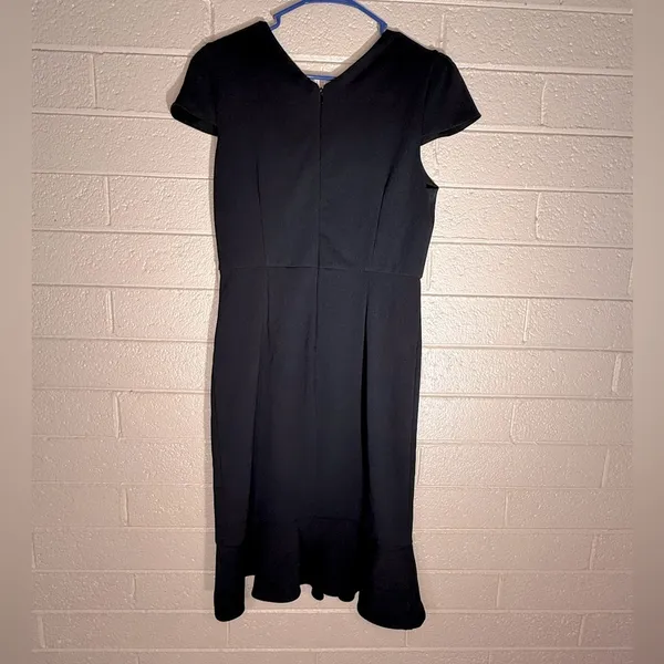 Betsey Johnson Black and Red Fashion Piece - Image 3