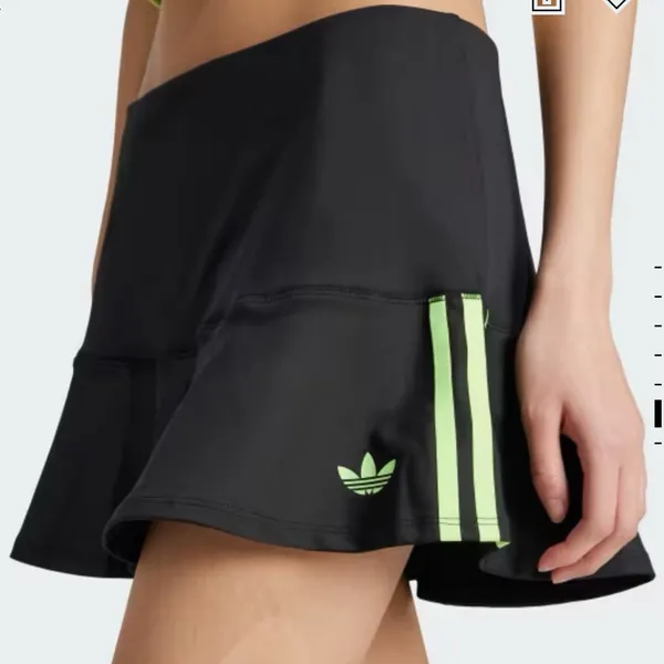 adidas Originals Adicolor Interlock 3-Stripe Mini Skirt - Image 2